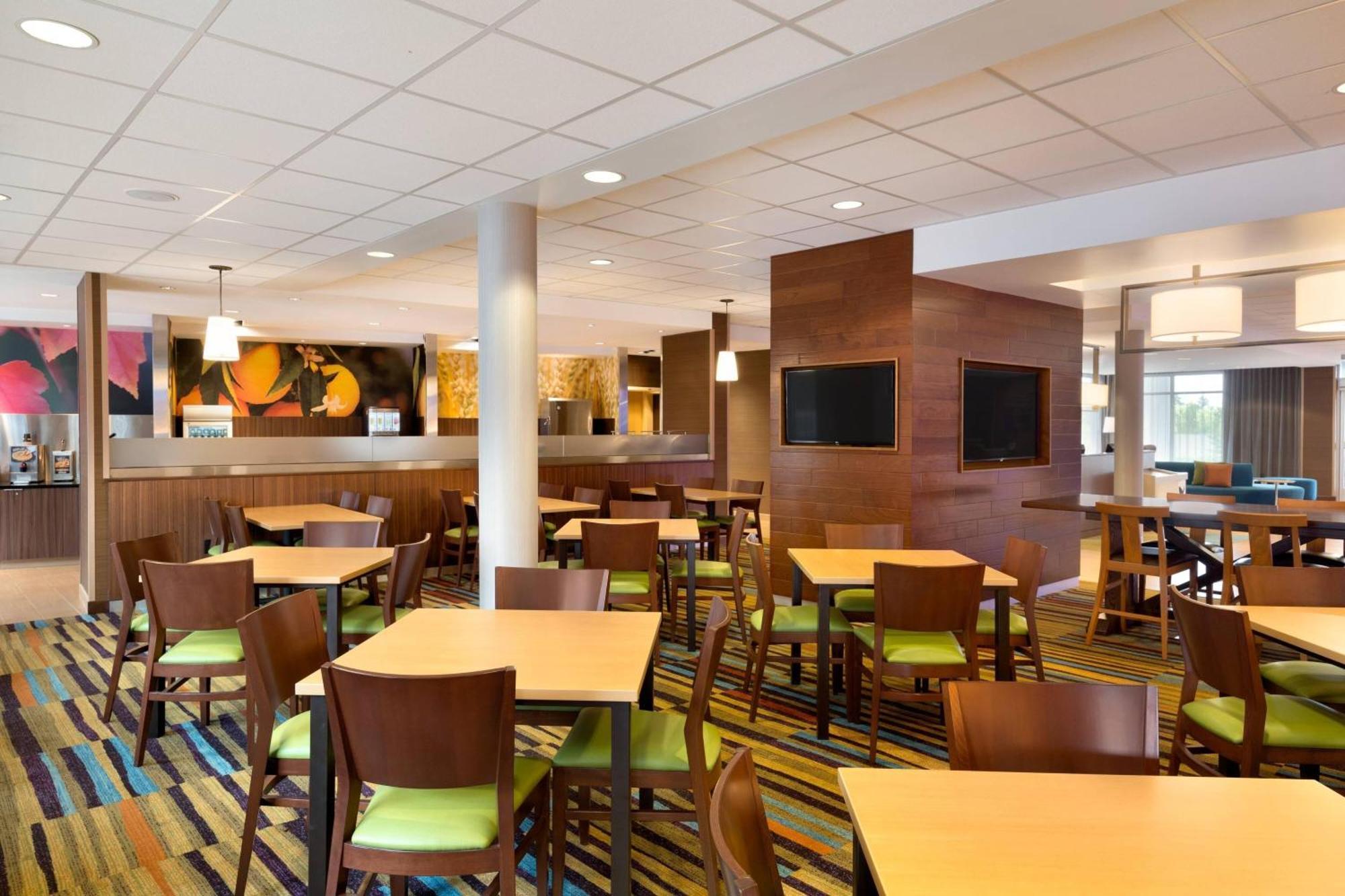 Fairfield Inn & Suites By Marriott Lancaster East At The Outlets Smoketown  Buitenkant foto